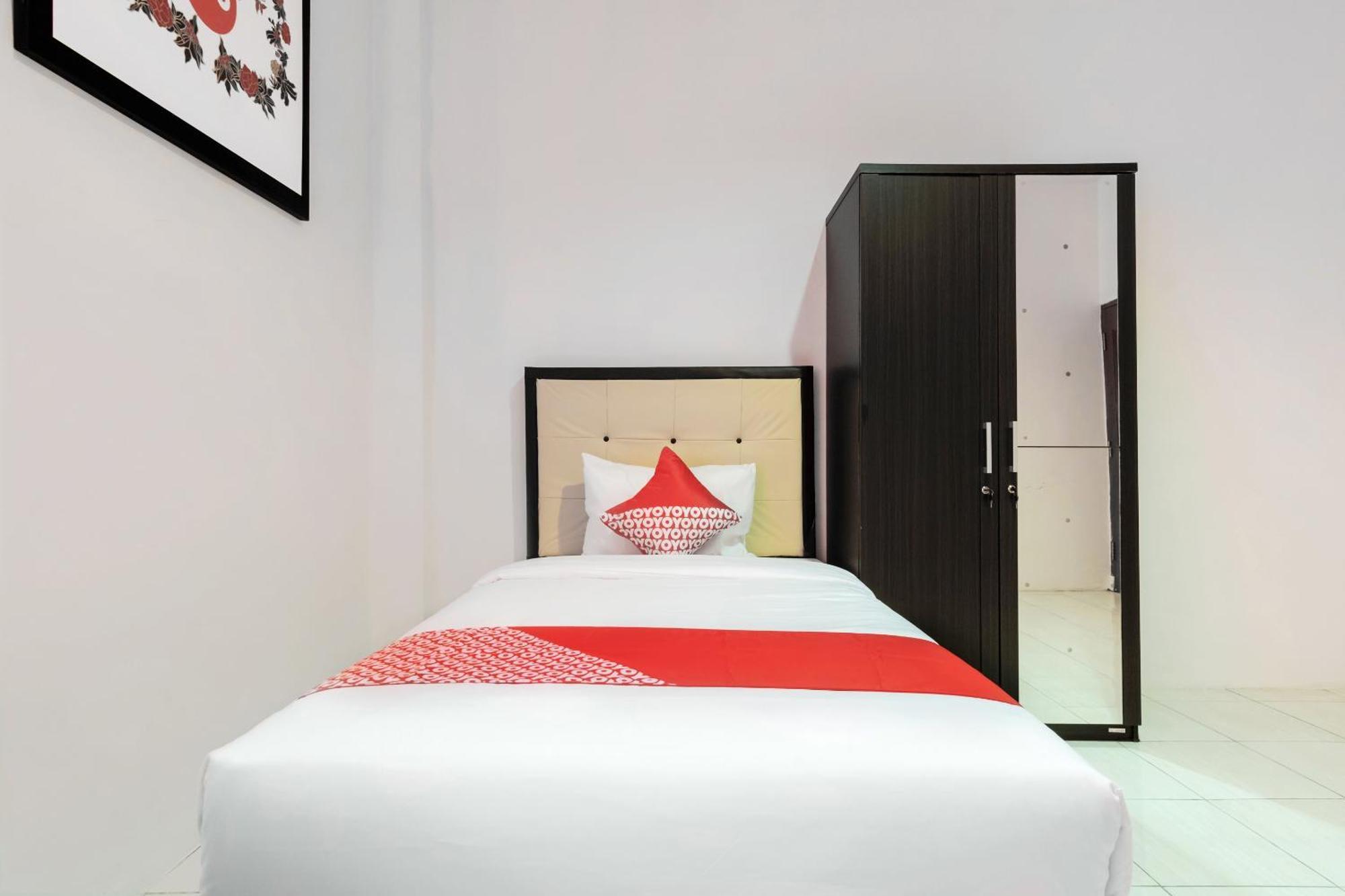 Oyo 622 Bakti Homestay Medan Ngoại thất bức ảnh